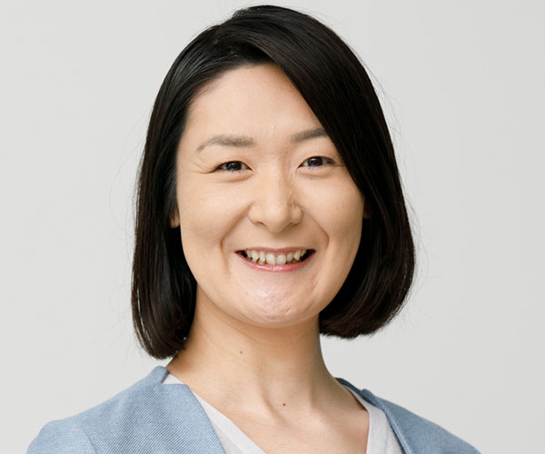 理事 秋山 真貴子